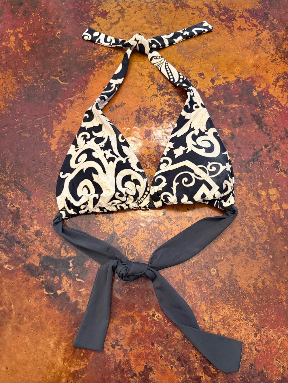 Tara Grinna Gray Scroll Triangle Halter Top size B-Cup